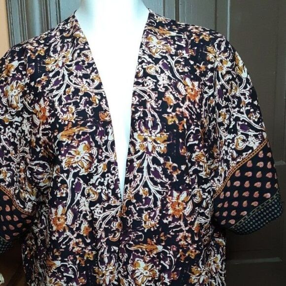 Liz Claiborne Women's Floral Motif Kimono size 1X - Picture 1 of 12